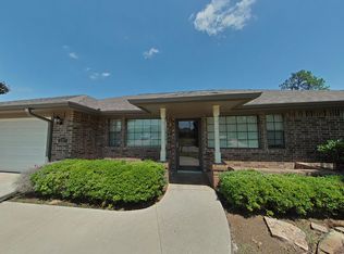 2307 NW Crosby Park Blvd, Lawton, OK 73505