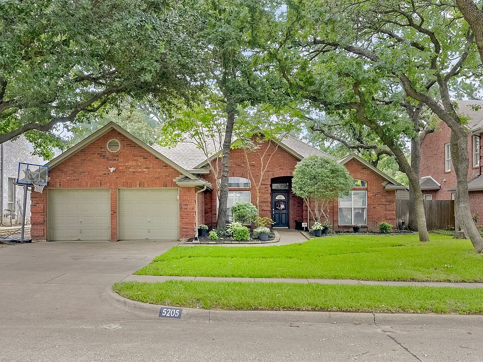 1st image of 5205 Shadow Glen Dr