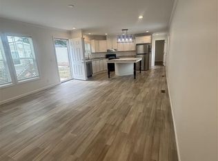 3208 S Oliver Dr, Florence, SC 29505