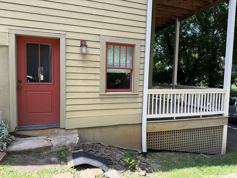285 Montford Ave — Photo 8