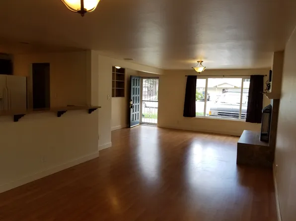 1780 Carlin St, Reno, NV 89503
