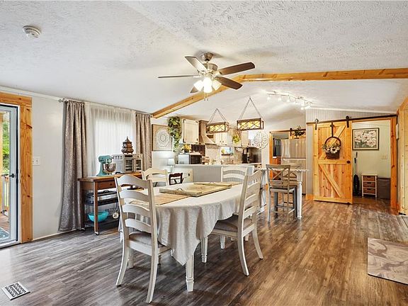 5th image of 76077 Carrol Dr