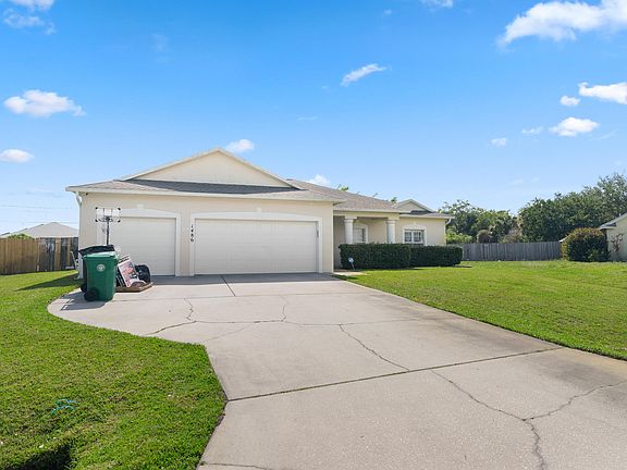 2nd image of 1486 SW Crest Avenue