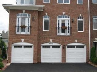43575 Wild Ginger Ter, Leesburg, VA 20176
