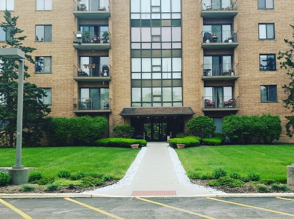 1st image of 1727 W Crystal Ln Unit 207
