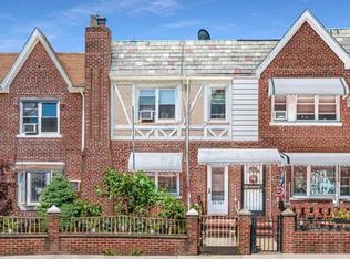 53-16A 66th St, Maspeth, NY 11378