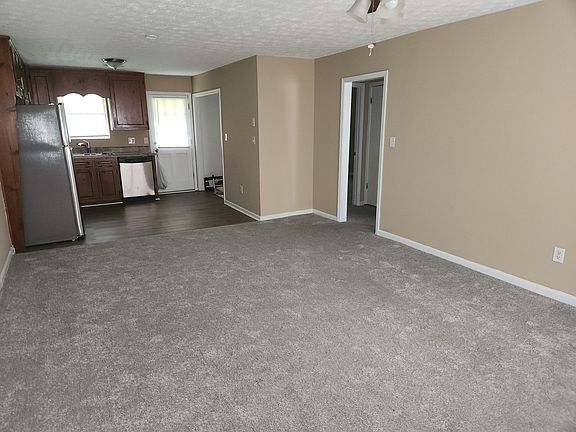 2nd image of 488 Arnold Ln #A