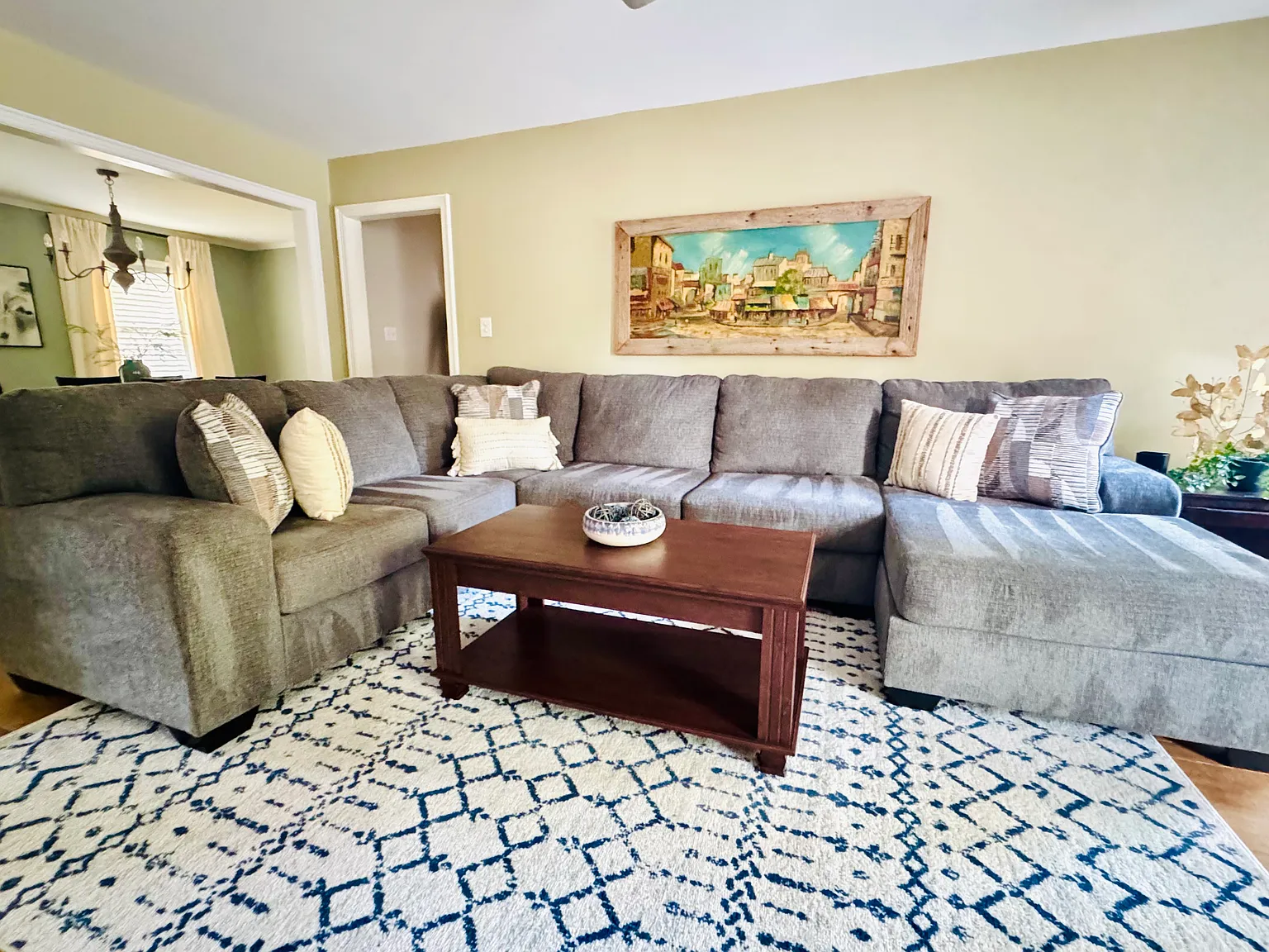 4 bed, 2419 sqft, $5,970 — Photo 1