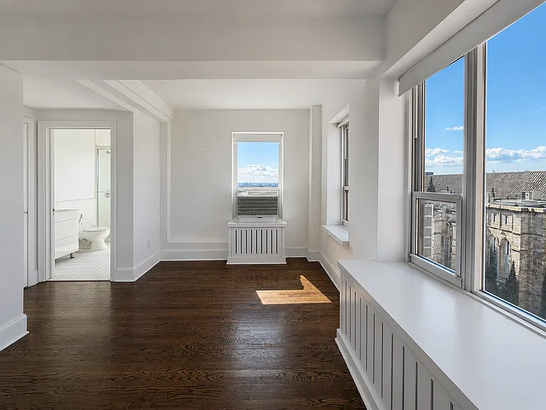 1080 Amsterdam Ave #2002 — Photo 11