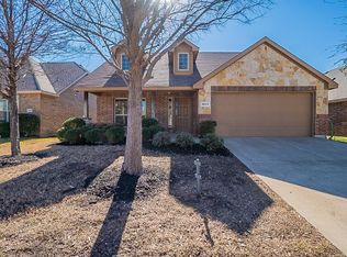 2004 Red River Rd, Forney, TX 75126
