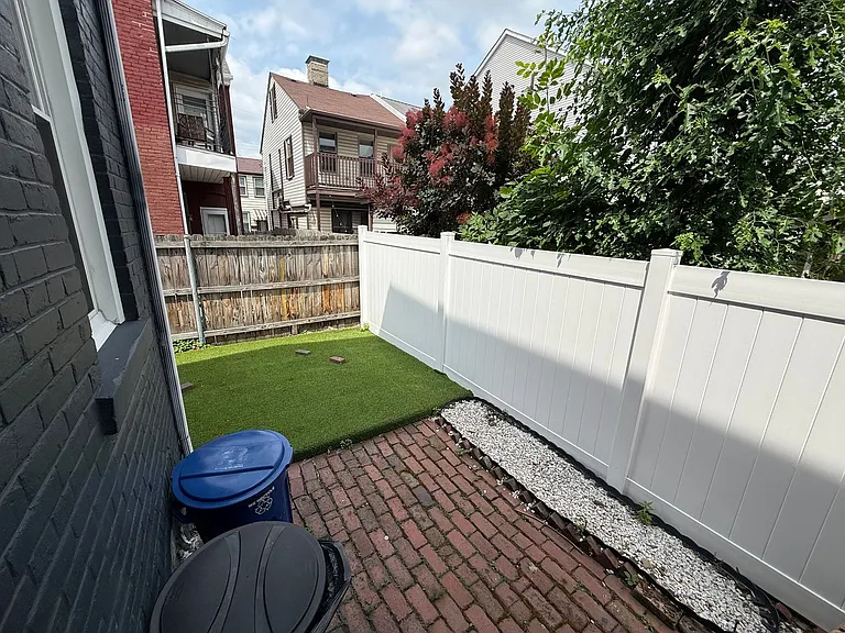 1811 Sidney St — Photo 19