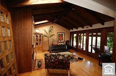 5th image of 602 Quincy Ave