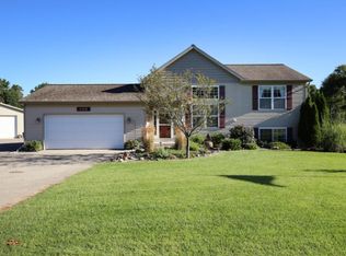 455 Beam Ct NE, Sparta, MI