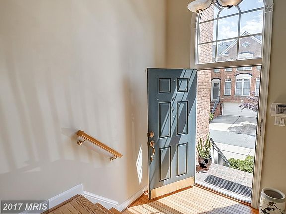 Gracious Foyer entry