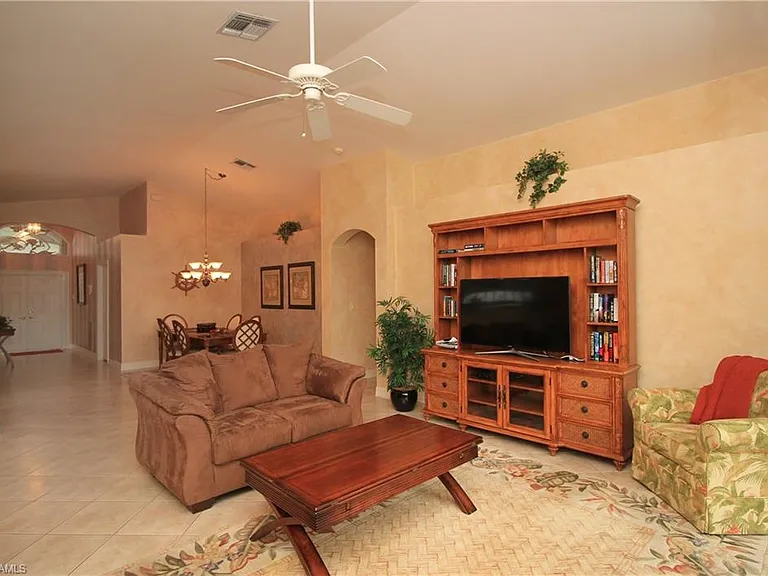 2322 Butterfly Palm Dr — Photo 30
