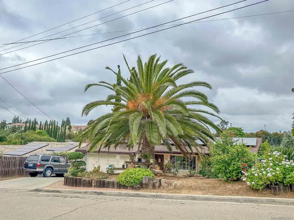 724 Driftwood Ln, Fallbrook, CA 92028