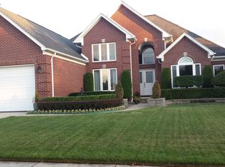 15864 Patriot Dr, Macomb, MI 48044