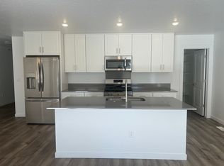 6643 W Windshear St, Meridian, ID 83646