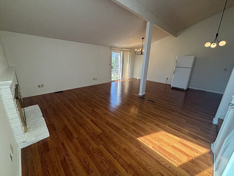 11206 College Ave — Photo 25