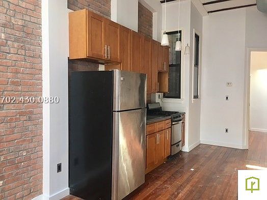 2nd image of 95 S 2nd St #2C