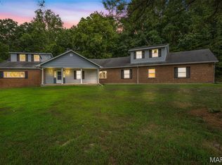 2540 Pfinister School Rd, De Soto, MO 63020
