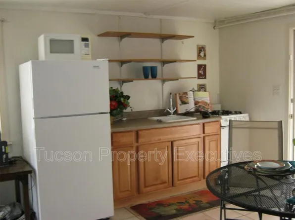 1233 E Mabel St #3, Tucson, AZ 85719