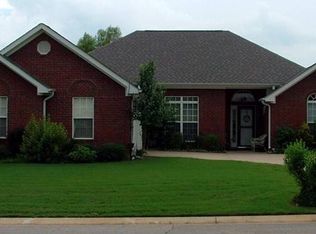 235 Camelot Way, Florence, AL 35633