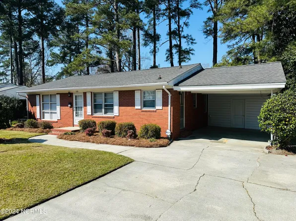 112 W Calhoun Street, Whiteville, NC 28472