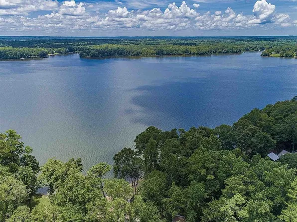 1150 Sunset Dr, Greensboro, GA 30642