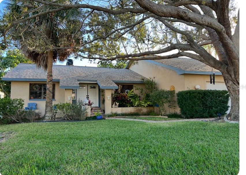1st image of 630 Pinta Dr