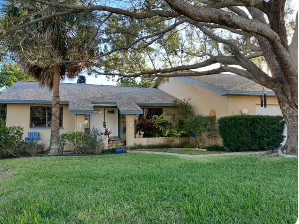 630 Pinta Dr, Tierra Verde, FL 33715