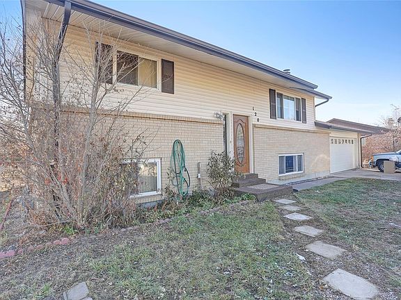 2nd image of 120 Valle Dr