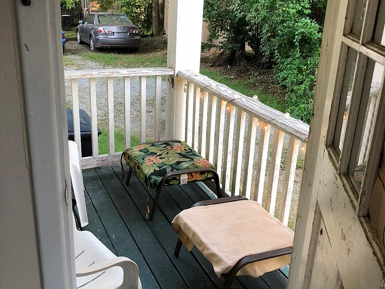 411 Walnut Ave SW #1 — Photo 12