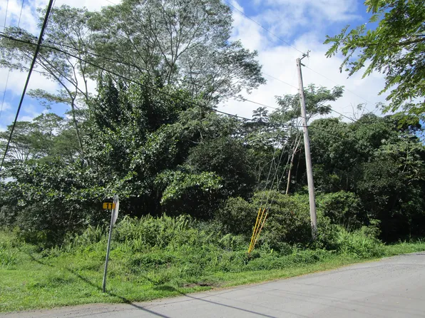 Makuu Dr, Keaau, HI 96749