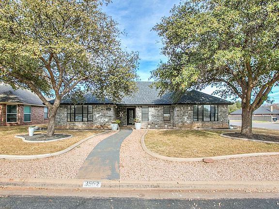 2nd image of 3502 Ridgecrest Ln