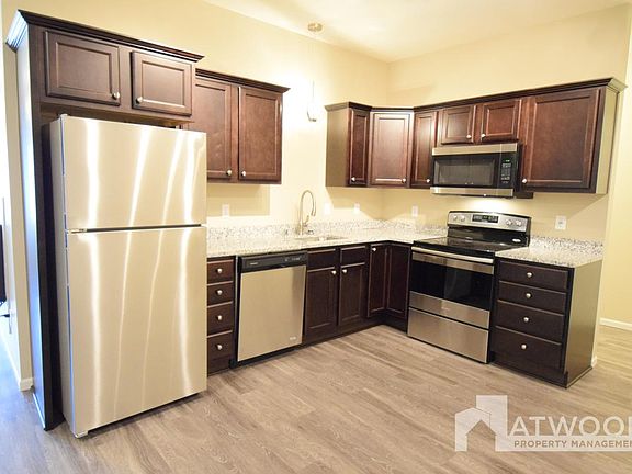5th image of 632 Castle Pines Dr