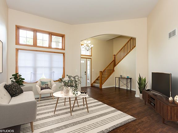 4th image of 9048 Witham Ln