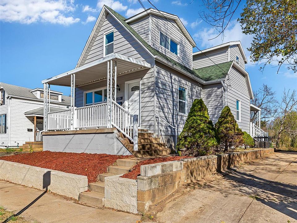 1st image of 325 Hoffmeister Ave