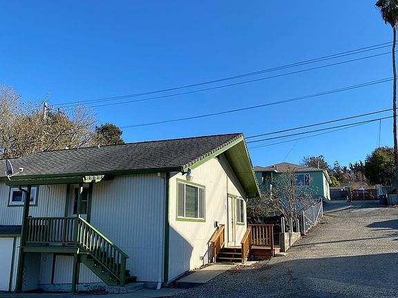 4th image of 4919 Hilltop Dr #2