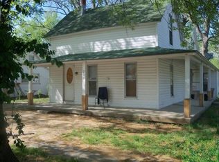 200 Market St, Sheldon, MO 64784