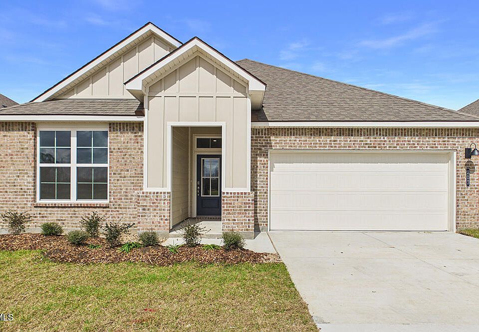 1st image of 207 Bellewood Dr