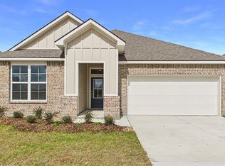 207 Bellewood Dr, Lafayette, LA 70507