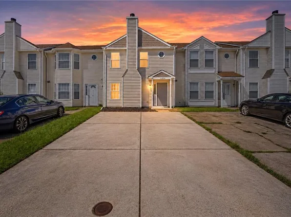 1326 Longlac Rd, Virginia Beach, VA 23464