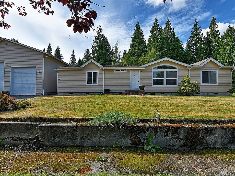 1st image of 8124 143rd Ave NE