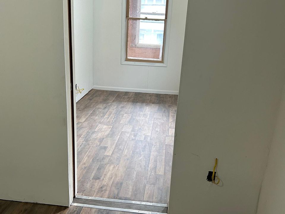 261 W Main St, Amsterdam, NY 12010 | Zillow