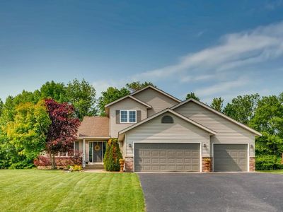 11784 N Meadow Curv, Lindstrom, MN, 55045
