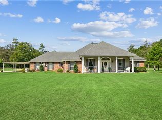28503 Little Dixie Ranch Rd, Lacombe, LA 70445