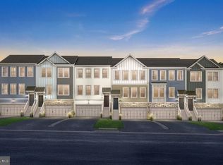 107 Beacon Ct #10104, Royersford, PA 19468