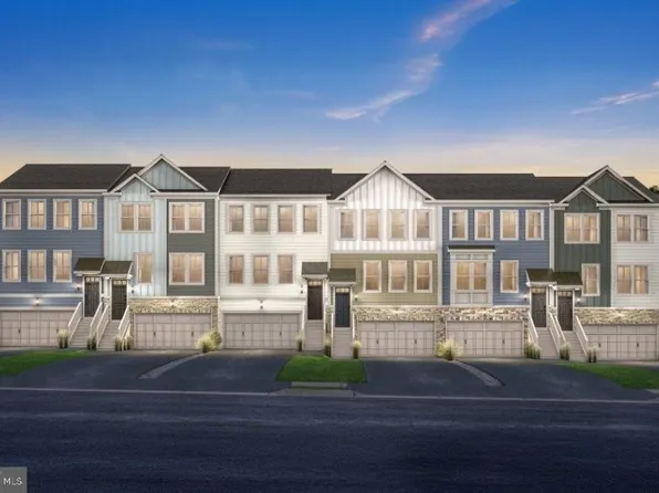 107 Beacon Ct #10104, Royersford, PA 19468