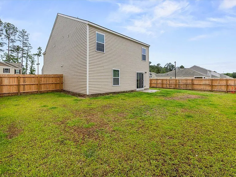 214 Ellie Way — Photo 34